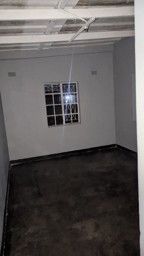 2 roomed house in Waterfalls Malvern town